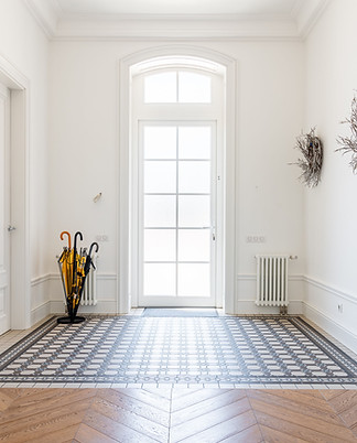 Tiled Entryway